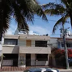 Alojamiento Familiar A Pocos Pasos De La Hermosa Bahia De Manga